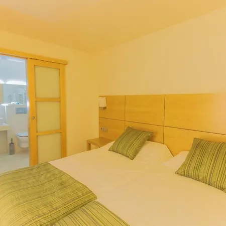 ヴィラ Wonderful Menorca 6 Bedrooms Increible Great Pool ソン・ボウ