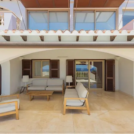 Wonderful Menorca 6 Bedrooms Increible Great Pool Villa Son Bou